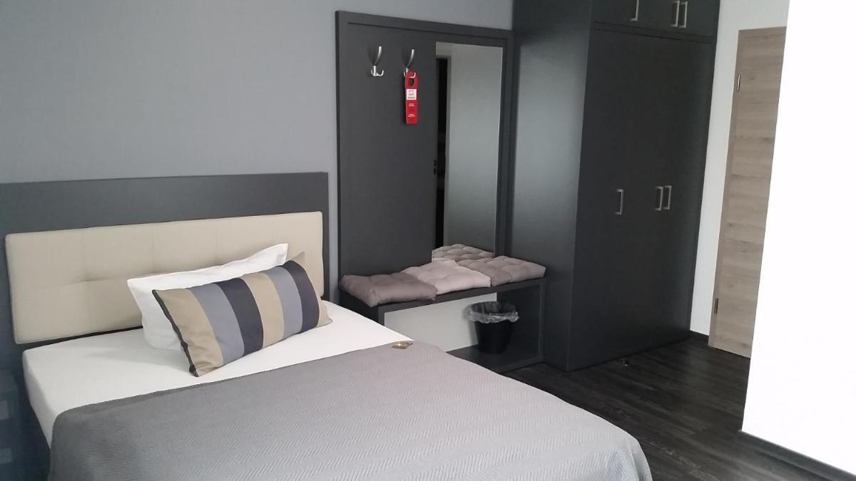 Appart-Hotel, Einsteinstrasse Herzogenaurach Zewnętrze zdjęcie