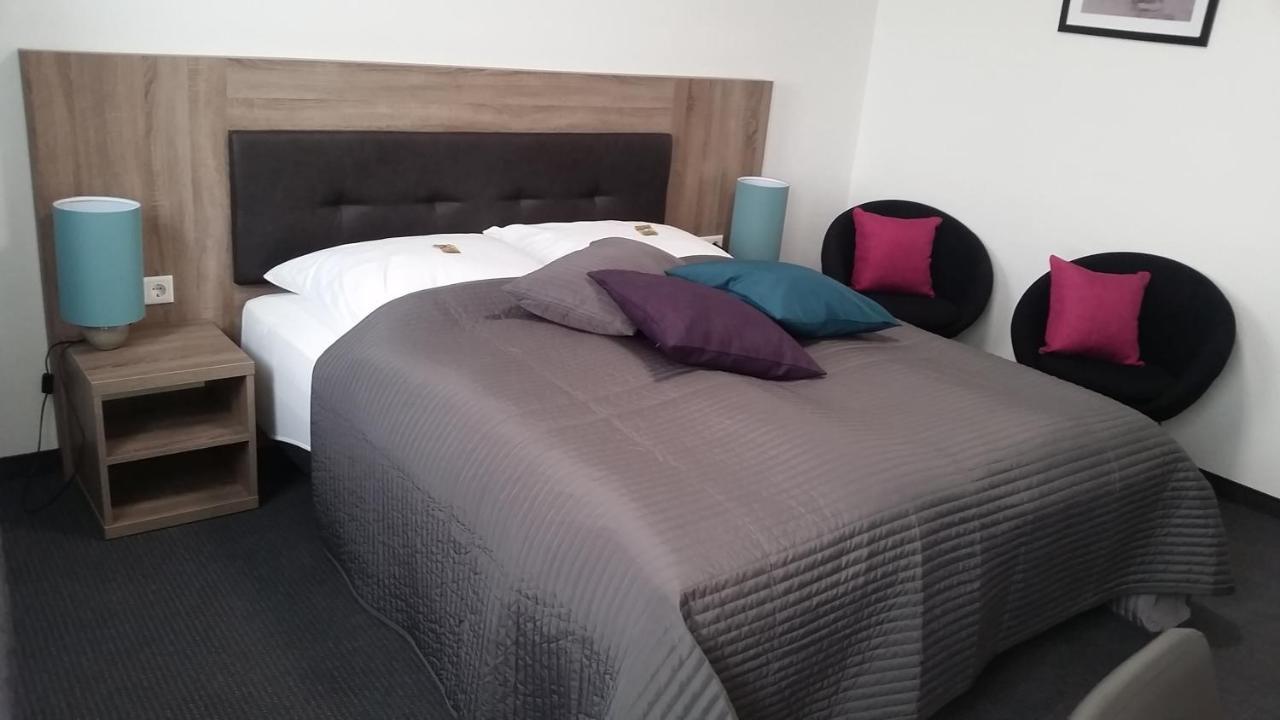 Appart-Hotel, Einsteinstrasse Herzogenaurach Zewnętrze zdjęcie