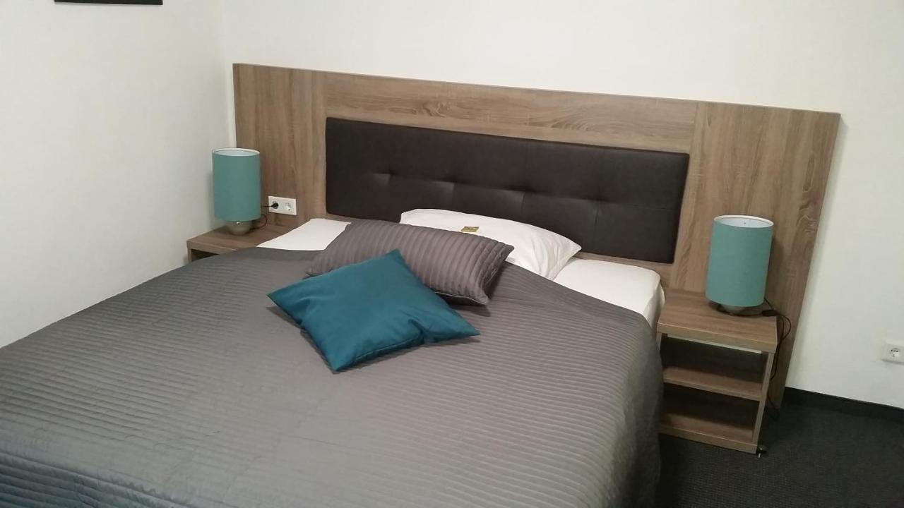 Appart-Hotel, Einsteinstrasse Herzogenaurach Zewnętrze zdjęcie