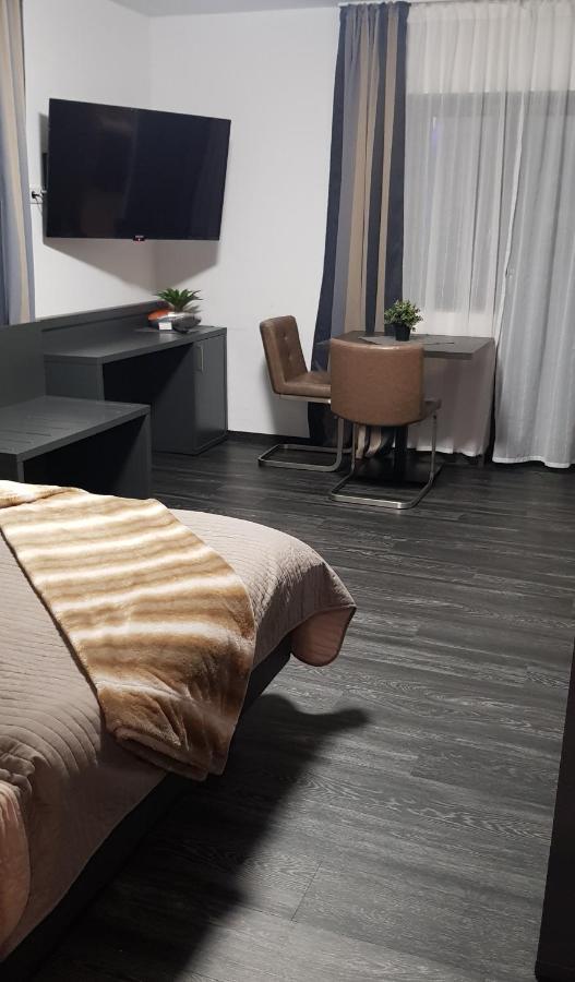Appart-Hotel, Einsteinstrasse Herzogenaurach Zewnętrze zdjęcie