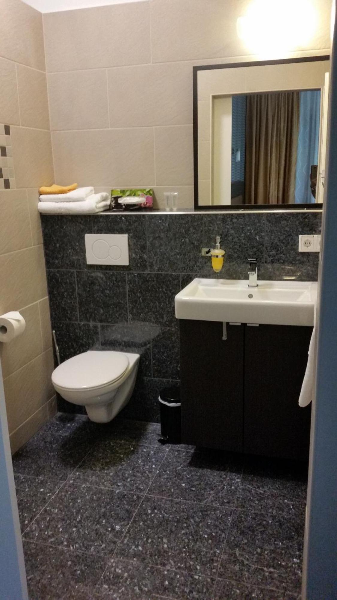 Appart-Hotel, Einsteinstrasse Herzogenaurach Zewnętrze zdjęcie